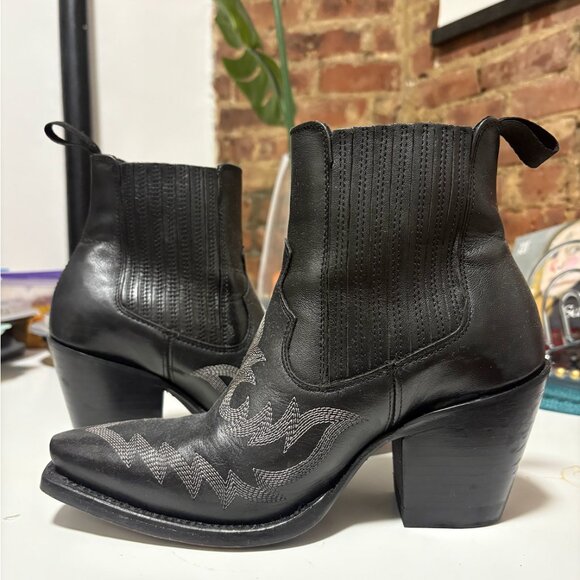 TECOVA'S - Black Stella Boot - Picture 4 of 6